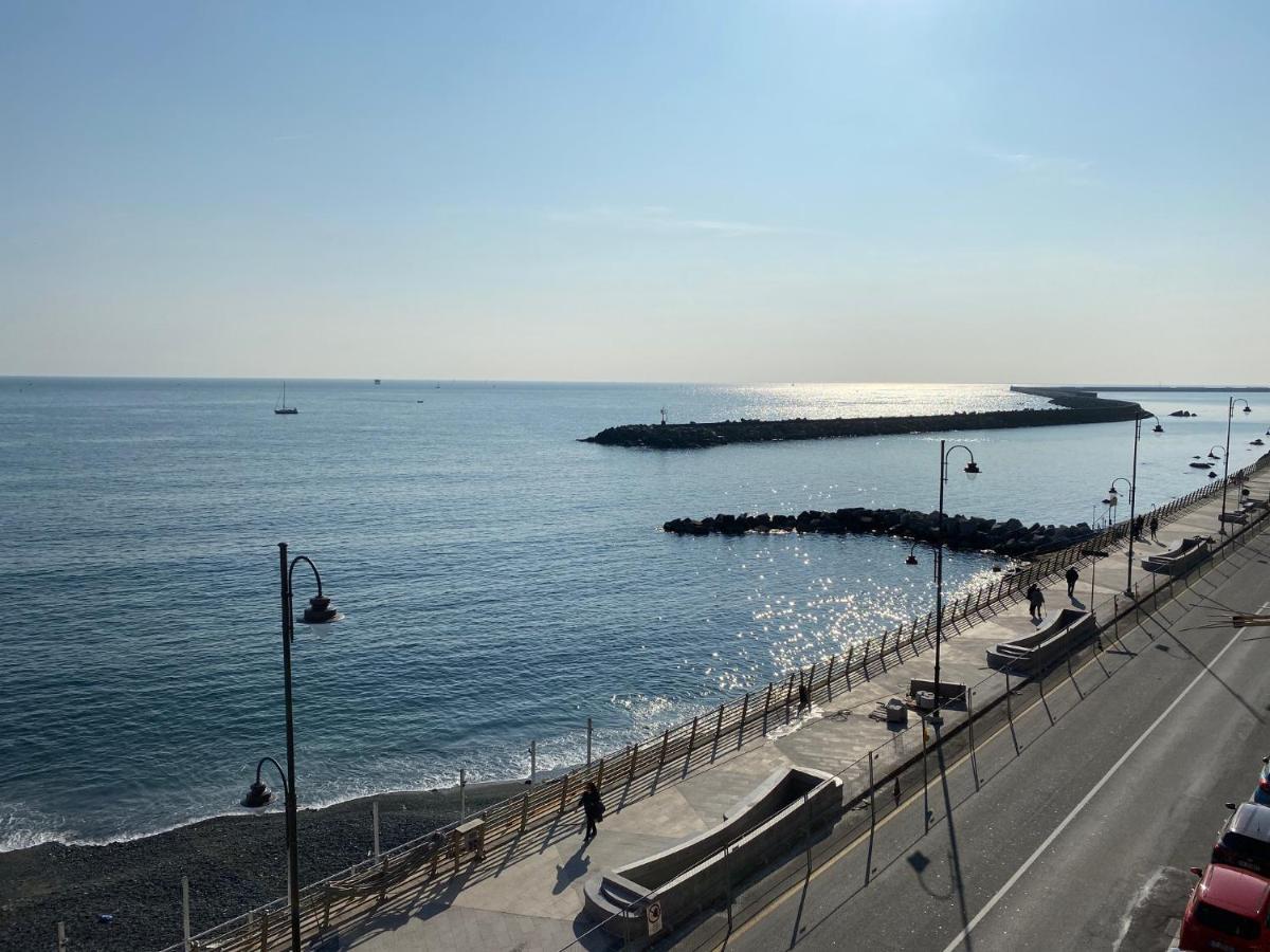 La Casetta Di Dory Sul Mare Genoa Bagian luar foto