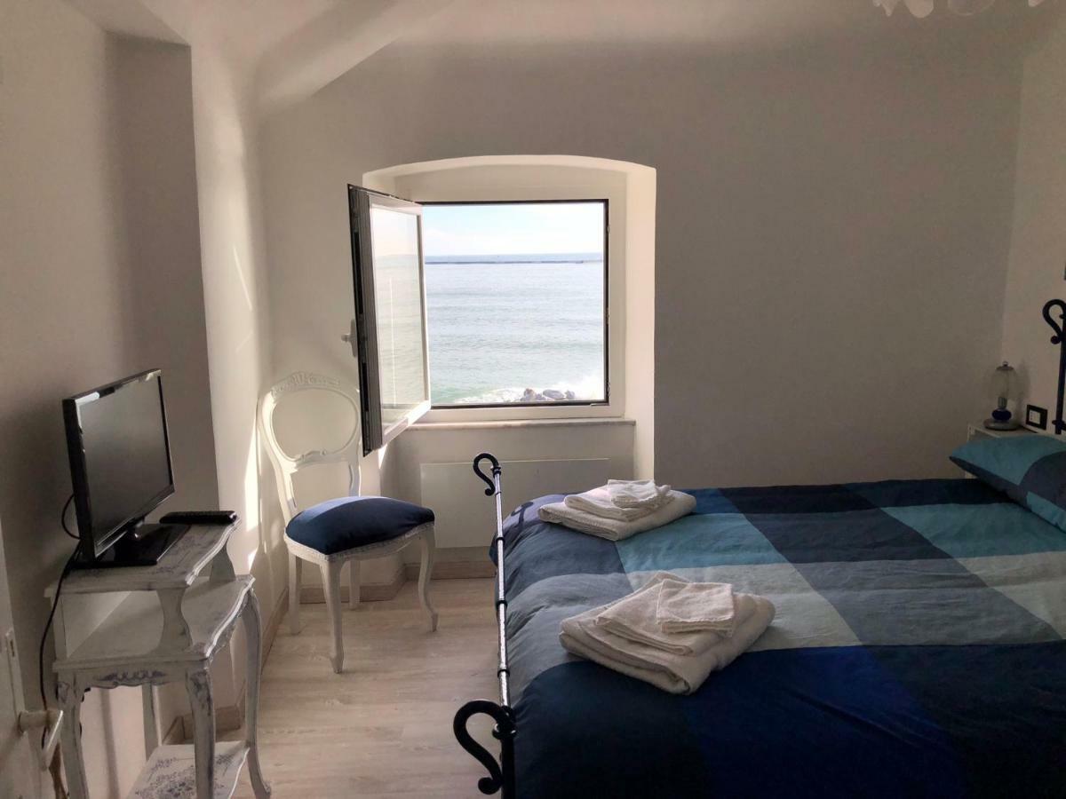 La Casetta Di Dory Sul Mare Genoa Bagian luar foto