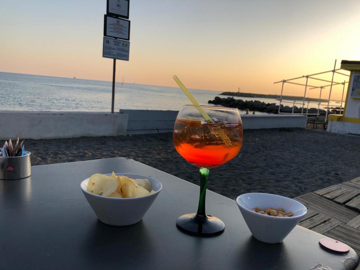 La Casetta Di Dory Sul Mare Genoa Bagian luar foto