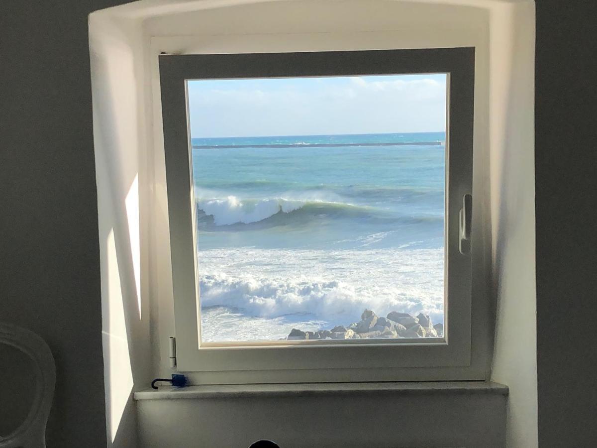 La Casetta Di Dory Sul Mare Genoa Bagian luar foto